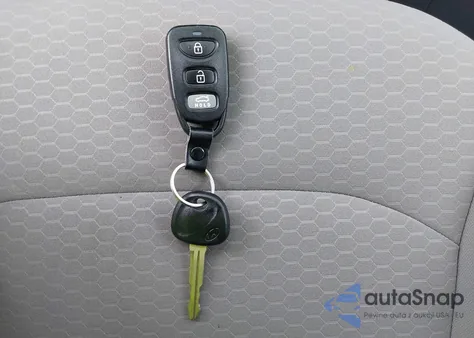 2020 Hyundai Elantra Se from USA, damaged, VIN 5NPD74LF7LH507246